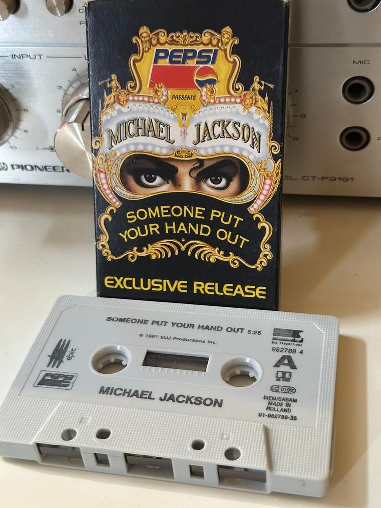 Michael Jackson - Someone Put Your Hand Out, Cd's en Dvd's, Cassettebandjes, Zo goed als nieuw, Pop, 1 bandje, Ophalen of Verzenden