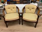 2 klassieke fauteuils / stoelen, Ophalen