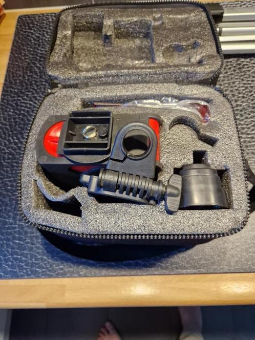 Levelfix CL102R  kruislijnlaser plus statief NIEUW, Doe-het-zelf en Verbouw, Meetapparatuur, Nieuw, Overige meters, Ophalen of Verzenden