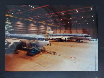 Foto van een KLM A-310 en DC-10 (F917)  beschikbaar voor biedingen