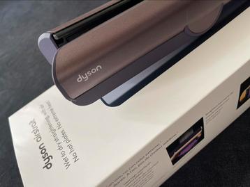 Dyson Air Straight beschikbaar voor biedingen