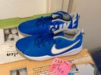 Nike Zaalsport gym schoenen Blauw Maat 37.5, Ophalen of Verzenden, Gedragen, Blauw