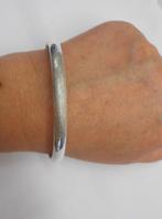 Zilveren slavenarmband met gedecoreerde bovenzijde nr.2259