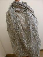 Grijs witte sjaal met aapjes JAGO katoen 200 x 100 cm, Kleding | Dames, Mutsen, Sjaals en Handschoenen, Maat 38/40 (M), JAGO, Ophalen of Verzenden