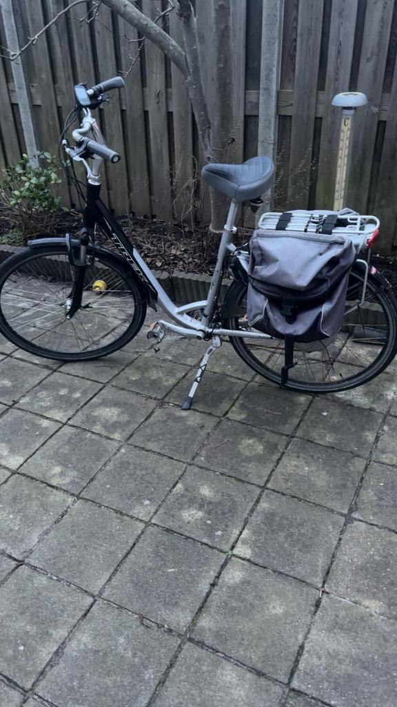 Trek T500 E-bike - Opknapper/Onderdelen, Fietsen en Brommers, Elektrische fietsen, Gebruikt, Overige merken, 55 tot 59 cm, 30 tot 50 km per accu