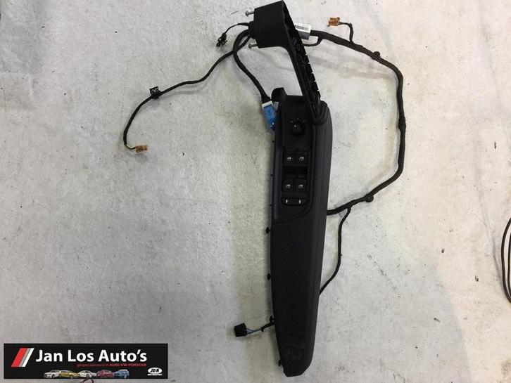 Raamschakelaar + armleuning Audi Q2 ('19->) 81A867173, Auto-onderdelen, Dashboard en Schakelaars, Audi, Gebruikt, Ophalen of Verzenden