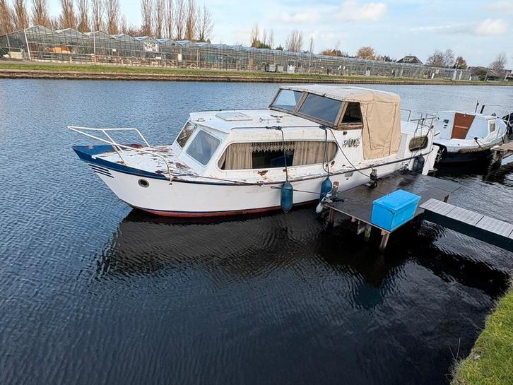 Kajuitboot motorboot kruiser boot tourboot opknapper 8,80M., Watersport en Boten, Speedboten, Gebruikt, 6 meter of meer, Diesel