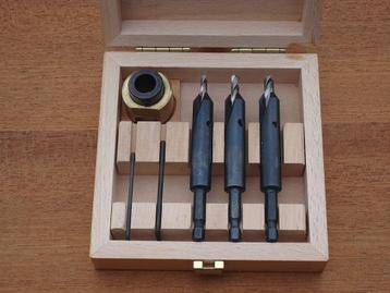 Voorboor/verzink-setje met dieptestop beschikbaar voor biedingen