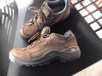 Lowa wandel schoenen mt 39.5 vaste prijs 20 euro, Kleding | Dames, Schoenen, Ophalen, Zo goed als nieuw, Wandelschoenen