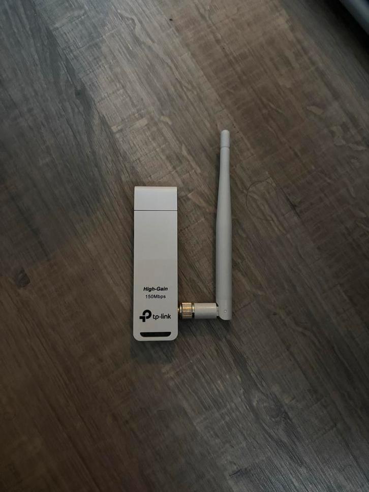 WiFi Dongel TP-link, Computers en Software, WiFi-versterkers, Gebruikt, Ophalen of Verzenden