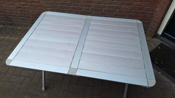 Campingtafel groot ( oprolbaar) lichtgewicht beschikbaar voor biedingen