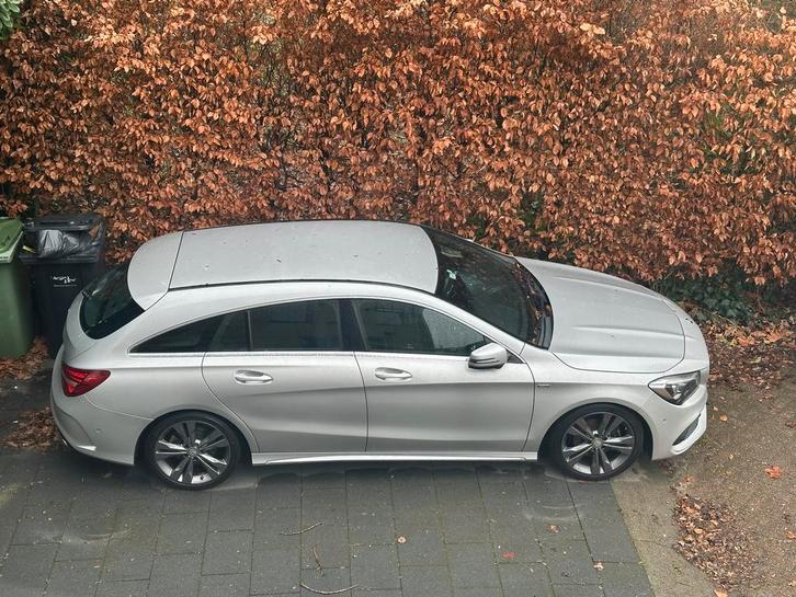 Mercedes CLA Shooting Brake AMG (extra set velgen), Auto's, Mercedes-Benz, Particulier, CLA, ABS, Achteruitrijcamera, Adaptive Cruise Control
