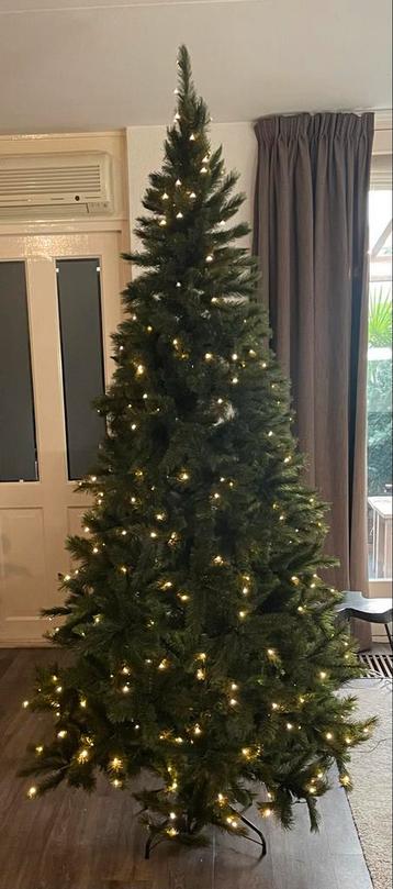 Kunst kerstboom. Triumph tree. Led slim. Forest Pine. beschikbaar voor biedingen