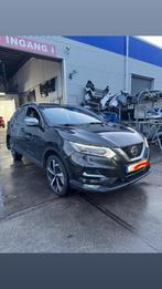 Nissan Qashqai 2018 - Schade, Ophalen, Zwart, Handgeschakeld, SUV of Terreinwagen