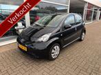 Toyota Aygo 1.0-12V + | Elektrische ramen | Nieuwe koppeling, Voorwielaandrijving, Stof, Gebruikt, Zwart