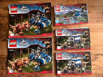 Diverse sets van lego Jurassic world beschikbaar voor biedingen