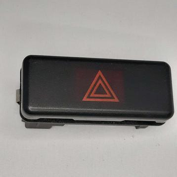 Schakelaar alarm lichten BMW E38 E39 beschikbaar voor biedingen