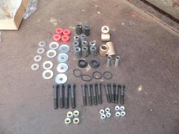 DRAAGARM REPARATIE SET TRIUMPH HERALD SPITFIRE VITESSE GT6 beschikbaar voor biedingen