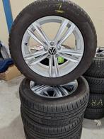 Volkswagen Tiguan Winterset 18 Inch Origineel, Ophalen, 18 inch, Gebruikt, Banden en Velgen