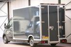 Renault Master 170PK AUTOMAAT PAARDENWAGEN LOWLINER VERKOOPW, Auto's, Bestelauto's, Stof, Gebruikt, Euro 6, 4 cilinders