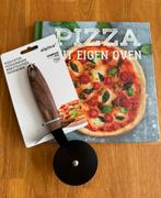 Pizza Snijder met Pizza Kookboek, Ophalen of Verzenden, Nieuw