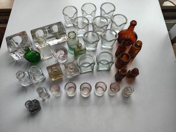 glazen flesjes / potjes Apotheek 29 stuks beschikbaar voor biedingen