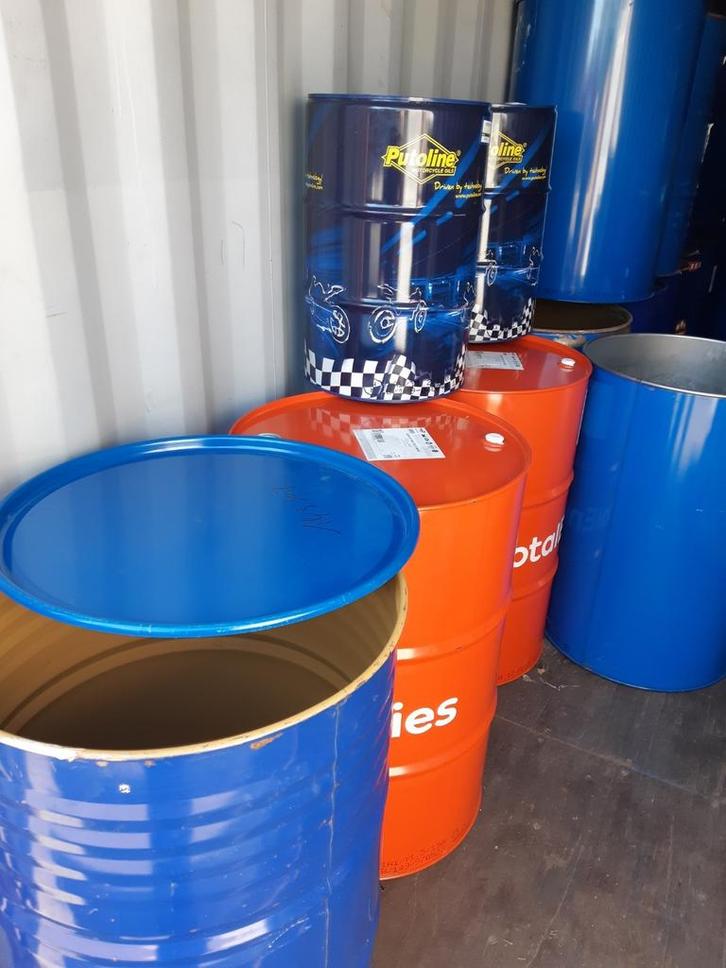 Olievaten 60 en 200 liter vuurton vuurkorf decoratie, Tuin en Terras, Vuurkorven, Zo goed als nieuw, Ophalen