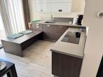 Complete keuken met composiet blad en zitgedeelte, Huis en Inrichting, Keuken | Complete keukens, Ophalen, Bruin, Hoekkeuken, Zo goed als nieuw