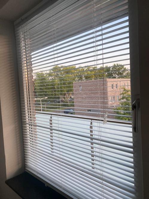 Aluminium jaloezieën – 25 mm – wit – 100 x 130 cm, Huis en Inrichting, Stoffering | Gordijnen en Lamellen, Zo goed als nieuw, Wit
