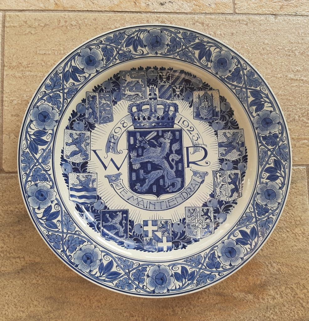 Porceleyne Fles - borden Koningshuis, Ophalen of Verzenden