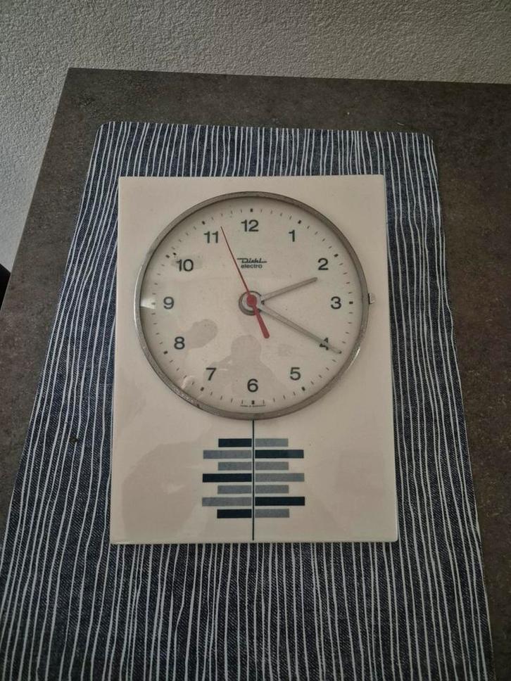 Vintage Diehl Quartz Wandklok, Antiek en Kunst, Antiek | Klokken, Ophalen of Verzenden
