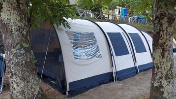 Obelink Familia 6 tunneltent, met luifel en vliegengordijn  beschikbaar voor biedingen