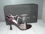 Dolce & Gabbana sandaal metallic aubergine maat 37, Dolce & Gabbana, Overige kleuren, Zo goed als nieuw, Sandalen of Muiltjes