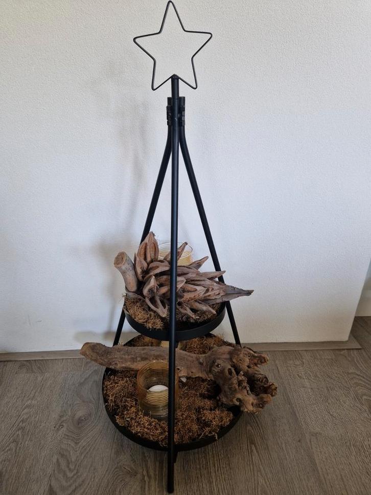 Zwart metaal, grote etagère met deco, Huis en Inrichting, Woonaccessoires | Etagères, Zo goed als nieuw, Ophalen of Verzenden