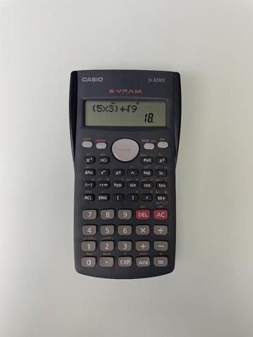 Casio fx-82MS Rekenmachine beschikbaar voor biedingen