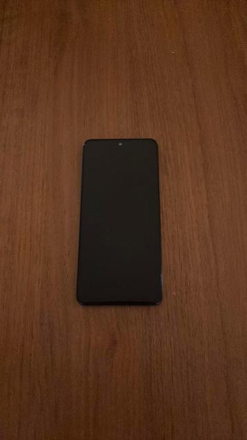 Xiaomi poco f3 telefoon beschikbaar voor biedingen