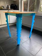 Borek Sipek tafeltje (proto type), Ophalen