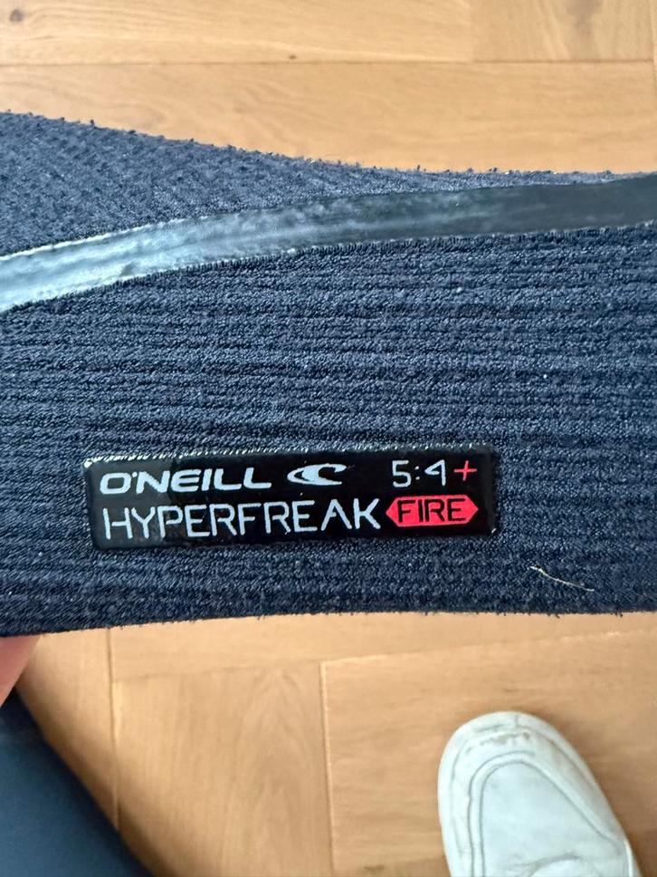 O'Neill Hyperfreak Fire 5:4 Wetsuit Maat L, Watersport en Boten, Watersportkleding, Zo goed als nieuw, Wetsuit, Heer, Ophalen of Verzenden