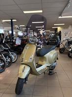 Vespa Primavera 75 year (75 jaar) edition, Ophalen, Zo goed als nieuw, Benzine, Vespa