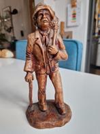 Gesneden beeldje van een zwerver, 18,5 cm hoog, Ophalen of Verzenden