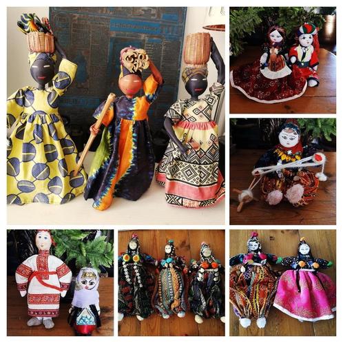 Stoffen poppen volkskunst Turkije Belarus Croatie  Zambia, Antiek en Kunst, Curiosa en Brocante, Ophalen of Verzenden