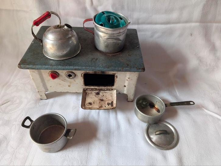 Vintage Speelgoedfornuis met Accessoires, Antiek en Kunst, Antiek | Speelgoed, Ophalen of Verzenden