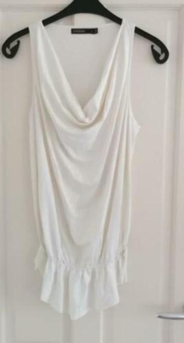 Supertrash top / tuniek in ecru bijzonder materiaal M 34959 beschikbaar voor biedingen