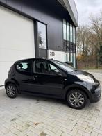Citroën C1 met Carplay - 1.0 - 5-DRS - Zwart, Voorwielaandrijving, Stof, USB, 4 stoelen