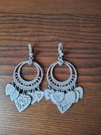 Otazu Oorbellen, Sieraden, Tassen en Uiterlijk, Oorbellen, Overige materialen, Hangers, Ophalen of Verzenden, Zo goed als nieuw