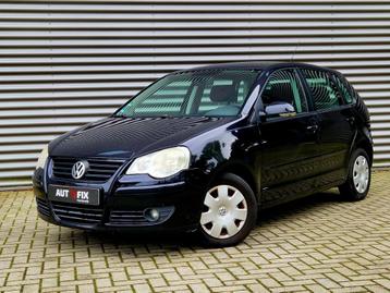 Volkswagen POLO 1.4-16V Trendline beschikbaar voor biedingen