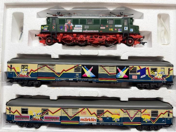 Marklin 2872 DB Poptrain BR E 04 en 2 rijtuigen DIGITAAL, Hobby en Vrije tijd, Modeltreinen | H0, Zo goed als nieuw, Treinset