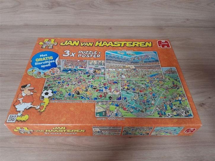 Jan van Haasteren - voetbal - 3 in 1 - s3047, Hobby en Vrije tijd, Denksport en Puzzels, Zo goed als nieuw, 500 t/m 1500 stukjes