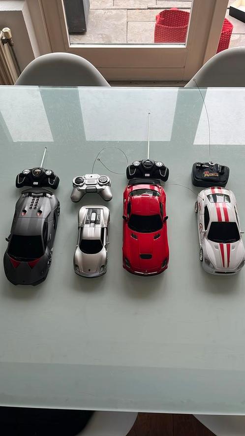4 bestuurbare auto’s, Hobby en Vrije tijd, Modelauto's | 1:18, Gebruikt, Ophalen of Verzenden