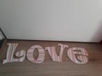 Houten letters love roze, Ophalen of Verzenden, Zo goed als nieuw